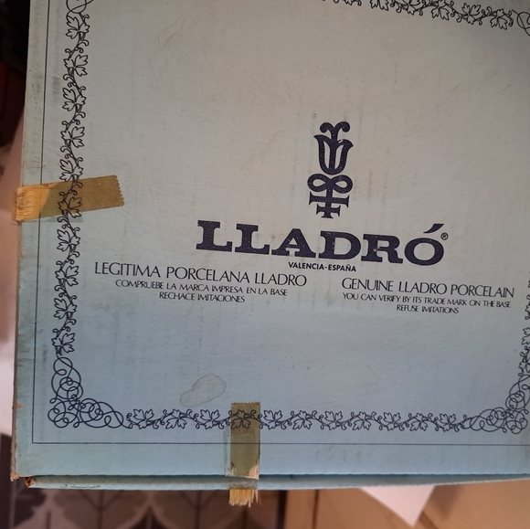 Lladro Purr Fect Kittens #1444 in box excellent. - Picture 8 of 10